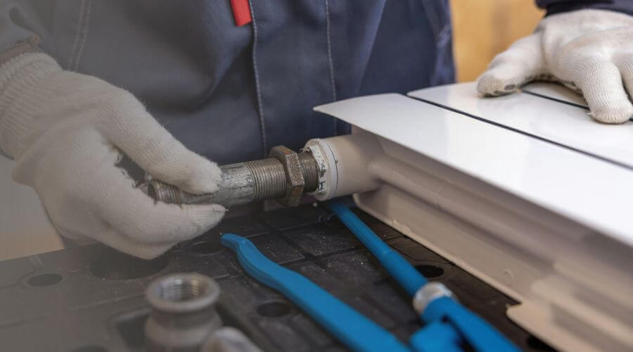 Professional water heater repair services in Luzerne, IA